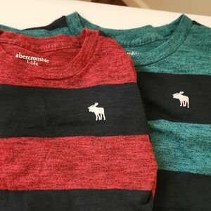 Abercrombie Kids Green and Black Long Sleeve Tee